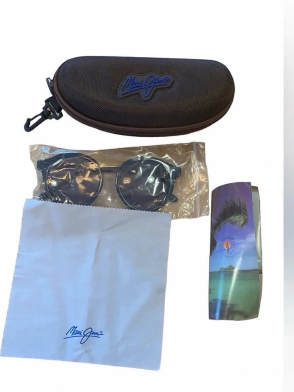 Unisex Maui Jim Black Round Sunglasses